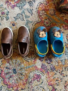 Mickey Mouse Blue Kids Clogs with Yellow Strap and Old Navy shoes